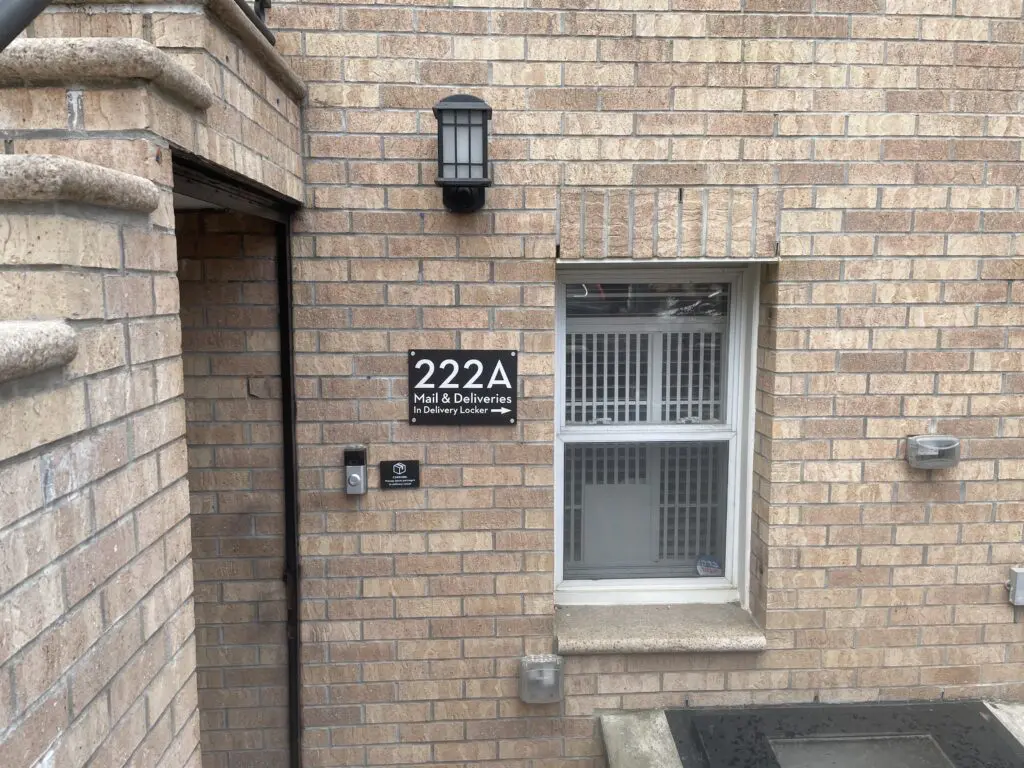 Neutraface Street Address Plaque No Border - Bronze Verdi